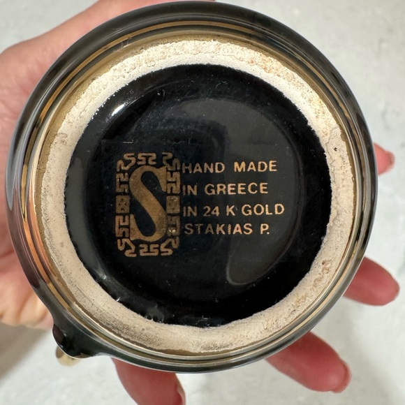 2 Black and Gold Greek Motif Cups and Saucers - Picture 7 of 9